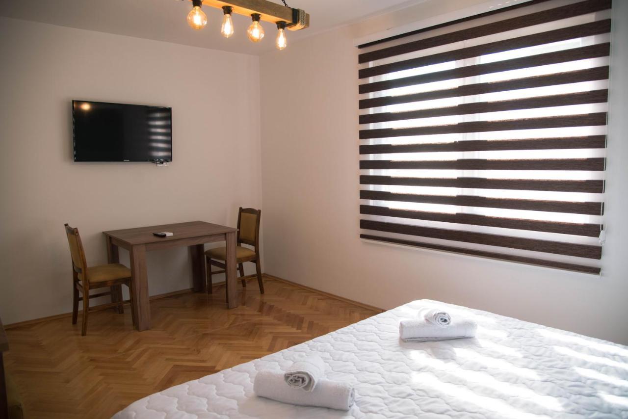 Guest House La Baja 奥赫里德 外观 照片