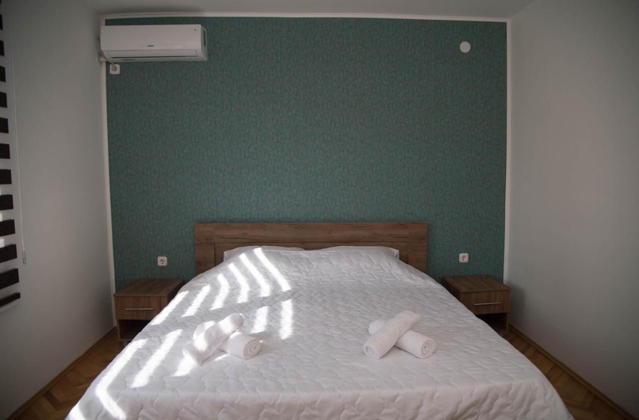 Guest House La Baja 奥赫里德 外观 照片