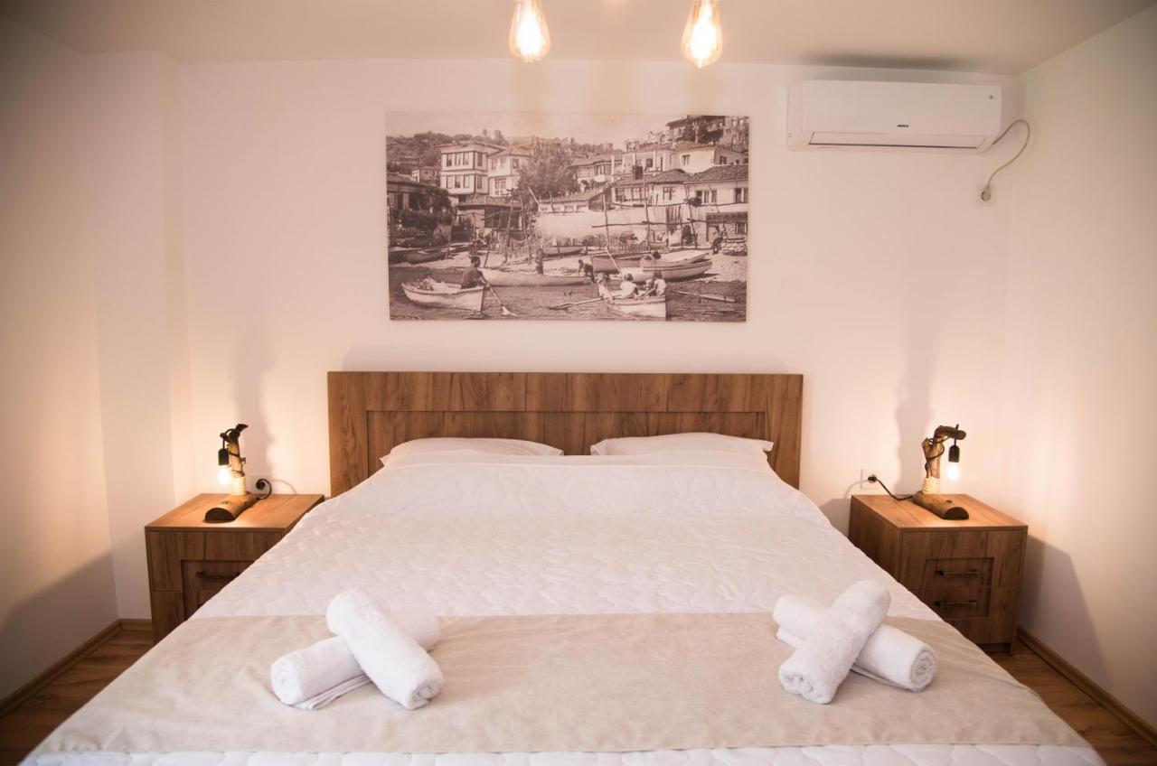 Guest House La Baja 奥赫里德 外观 照片
