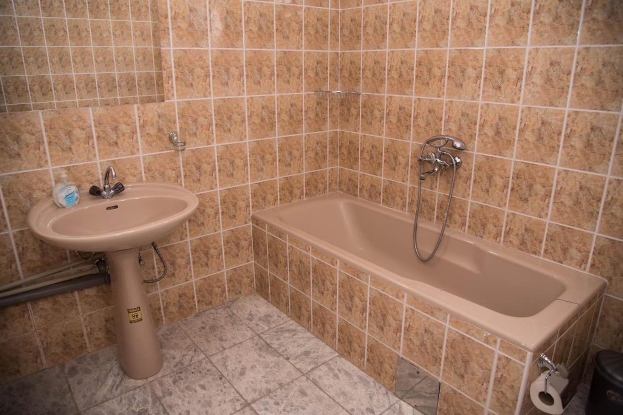 Guest House La Baja 奥赫里德 外观 照片